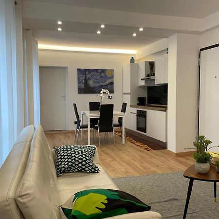 Ferienwohnung Il Girasole Genua Exterior foto